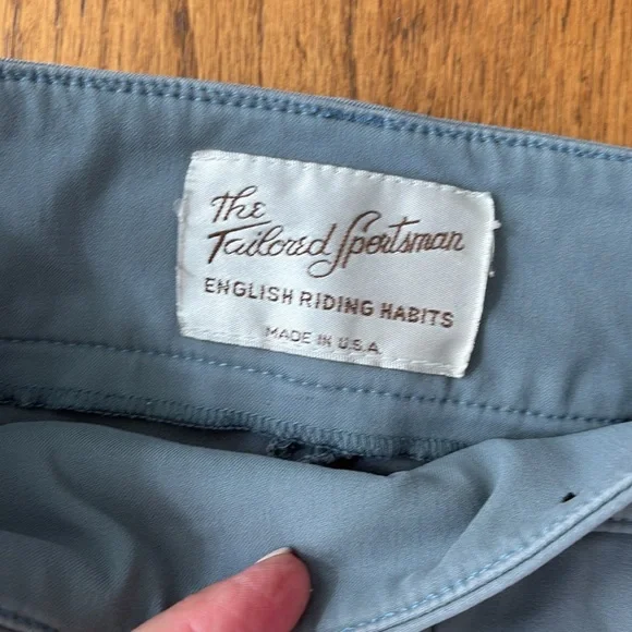 The Tailored Sportsman Trophy Hunter Blue Breeches. Size 28. - Picture 2 of 5